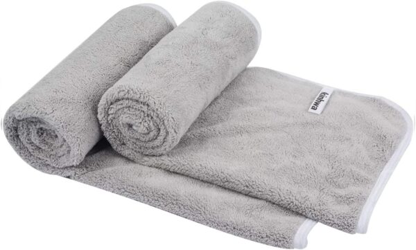Πετσέτες χεριών KinHwa microfiber, εξαιρετικά μαλακές, σετ 2 τεμάχιων, γκρι χρώμα. Ιδανικές για καθημερινή χρήση, γρήγορο στέγνωμα, υψηλή απορροφητικότητα.